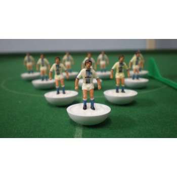 Subbuteo Andrew Table Soccer Chelsea 2003-2004 on classic Hasbro bases
